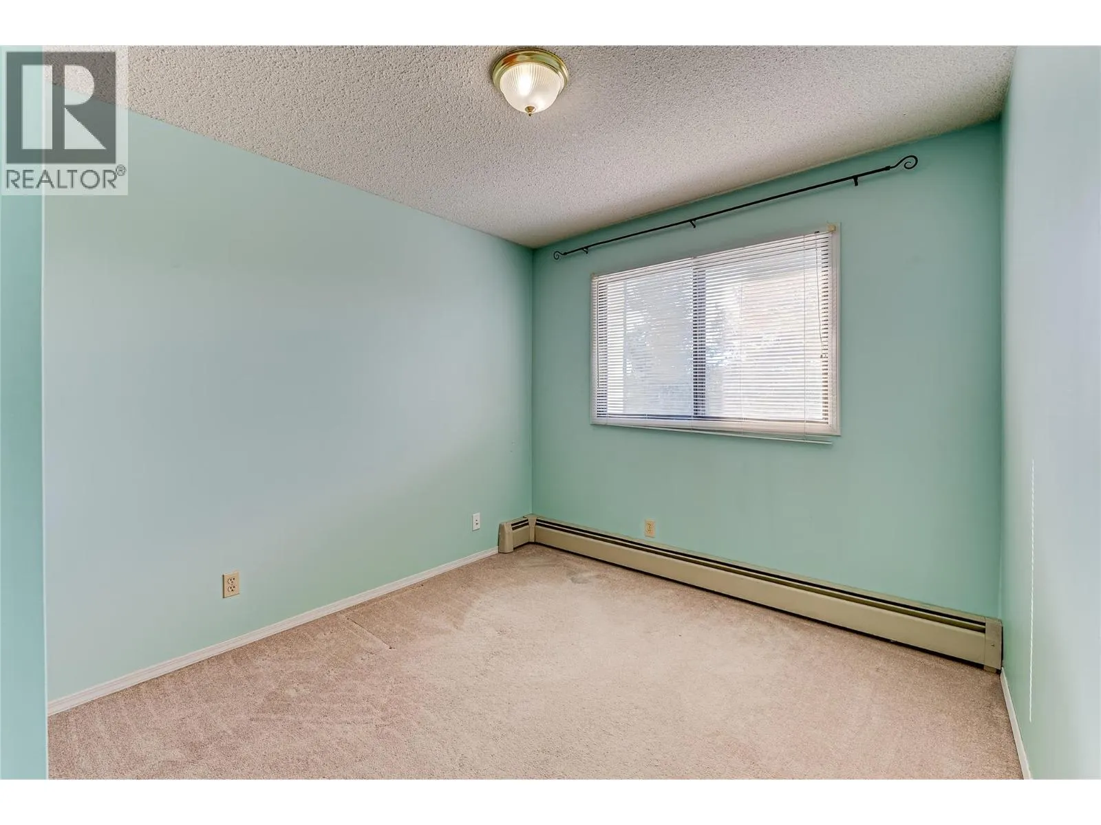3901 32 Avenue Unit# 208