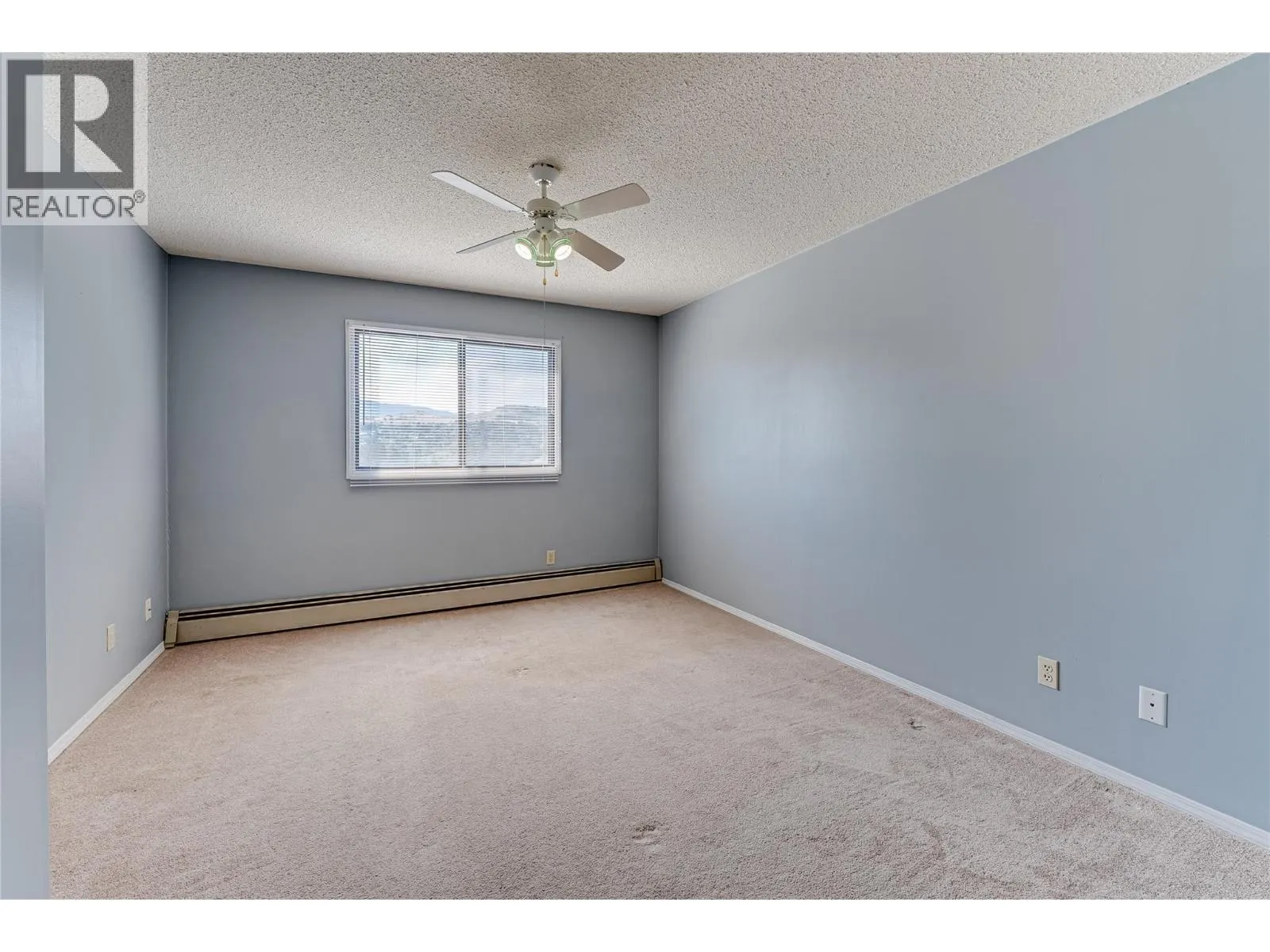 3901 32 Avenue Unit# 208