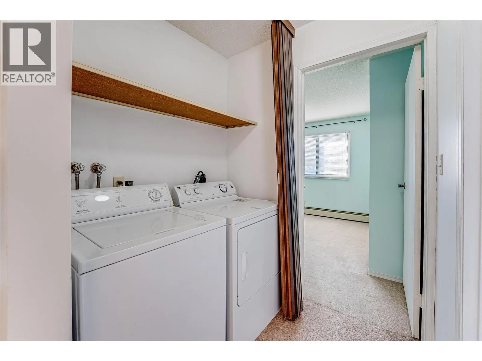 3901 32 Avenue Unit# 208