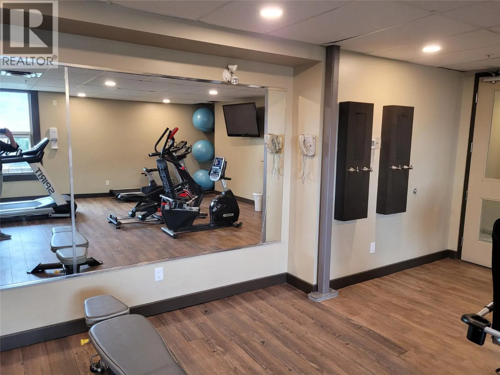 4200 Lakeshore Drive Unit# 325