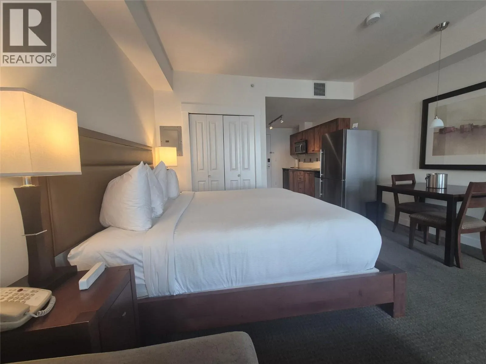 4200 Lakeshore Drive Unit# 325