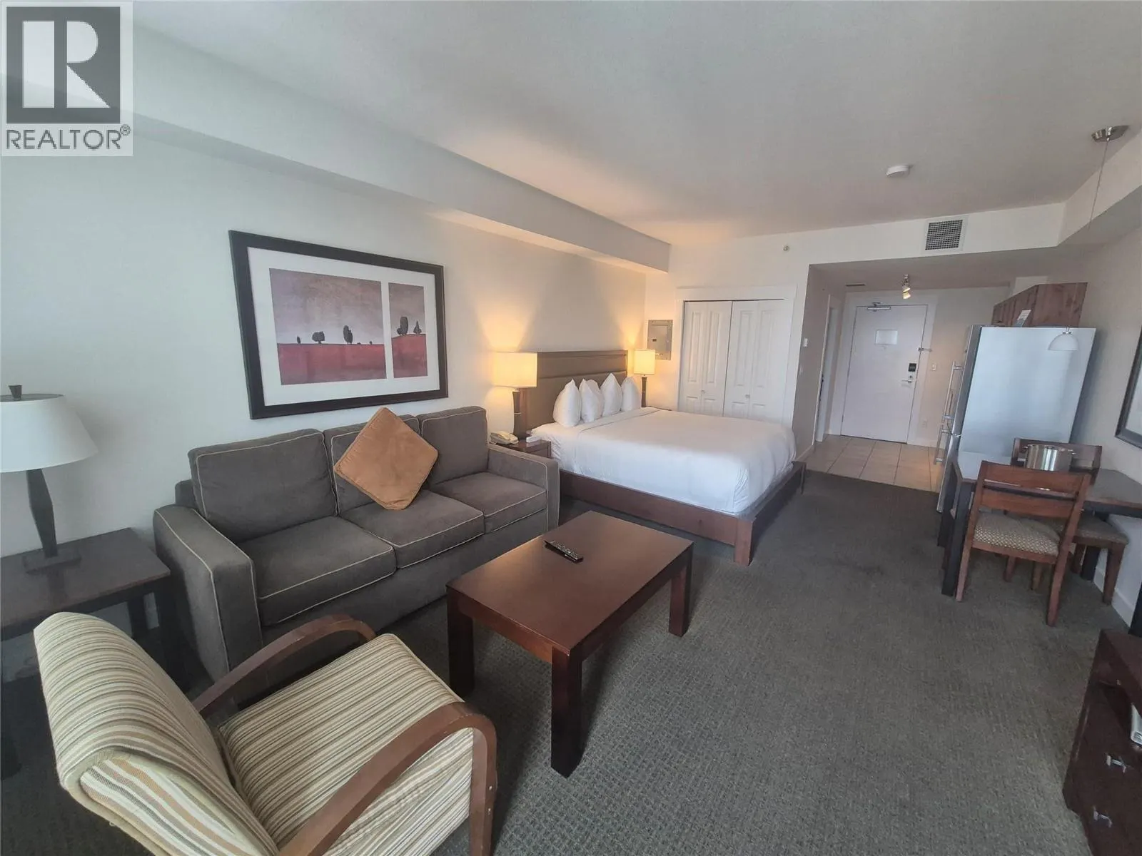 4200 Lakeshore Drive Unit# 325