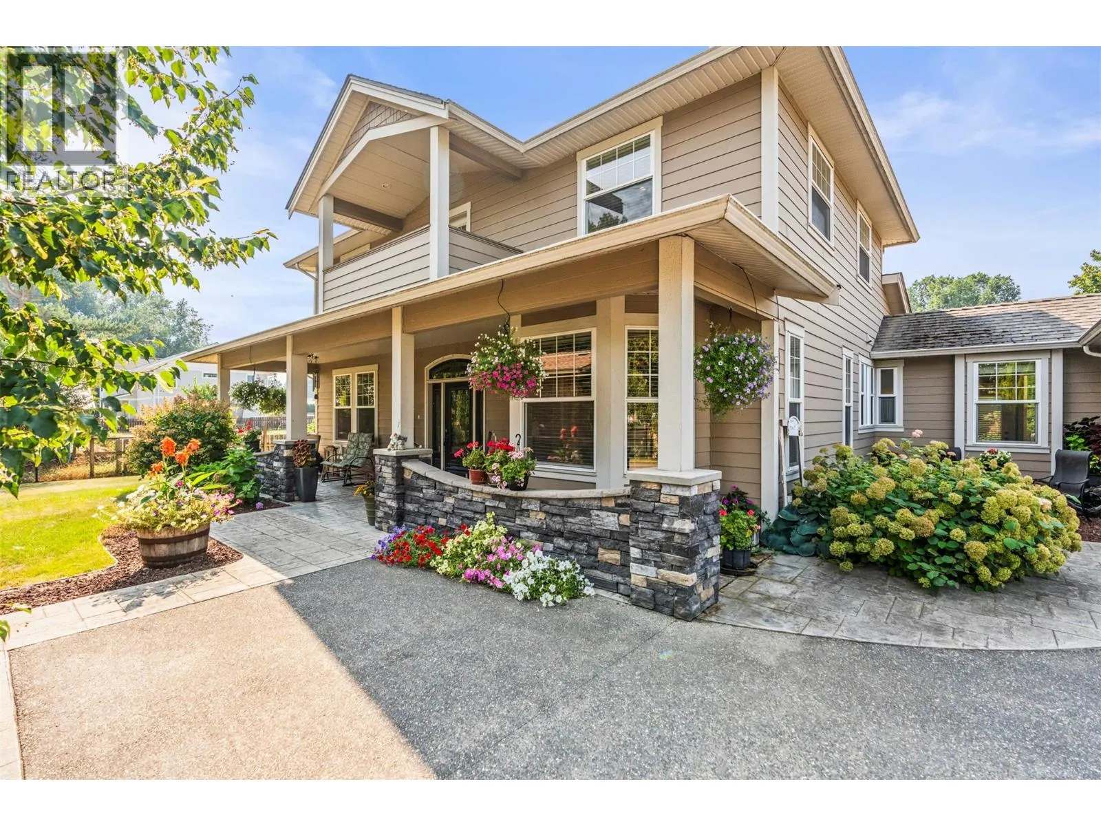 2955 Okanagan Street