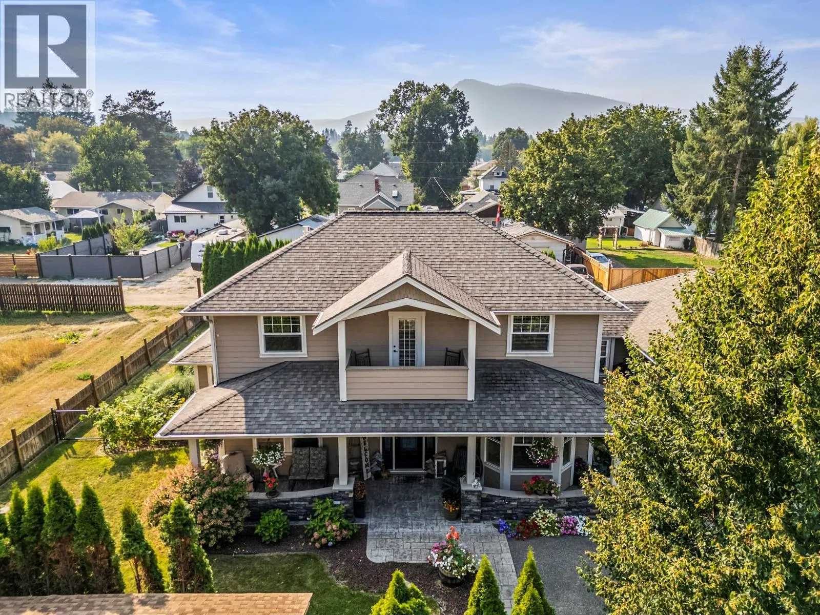 2955 Okanagan Street