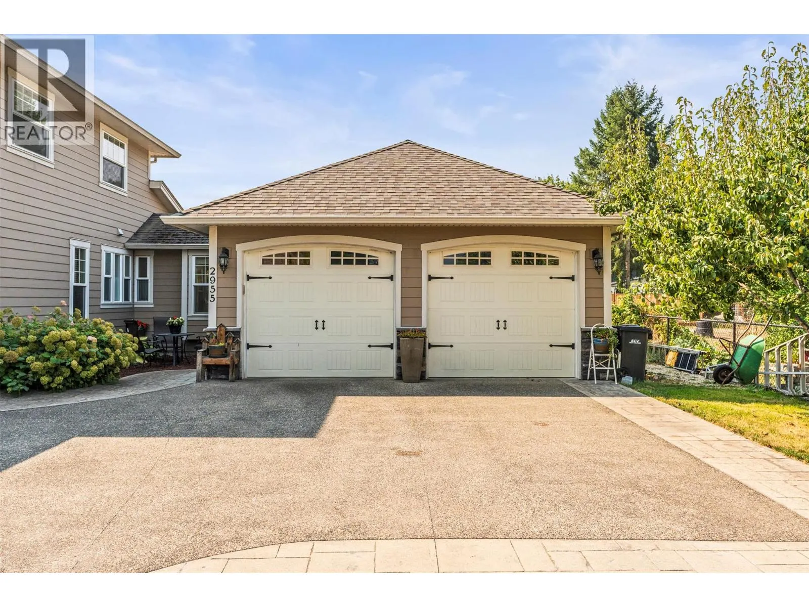 2955 Okanagan Street