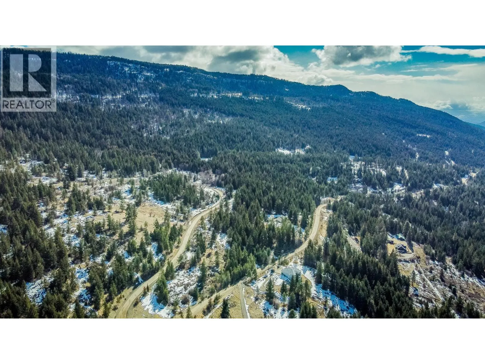 6055 Oyama Lake Road
