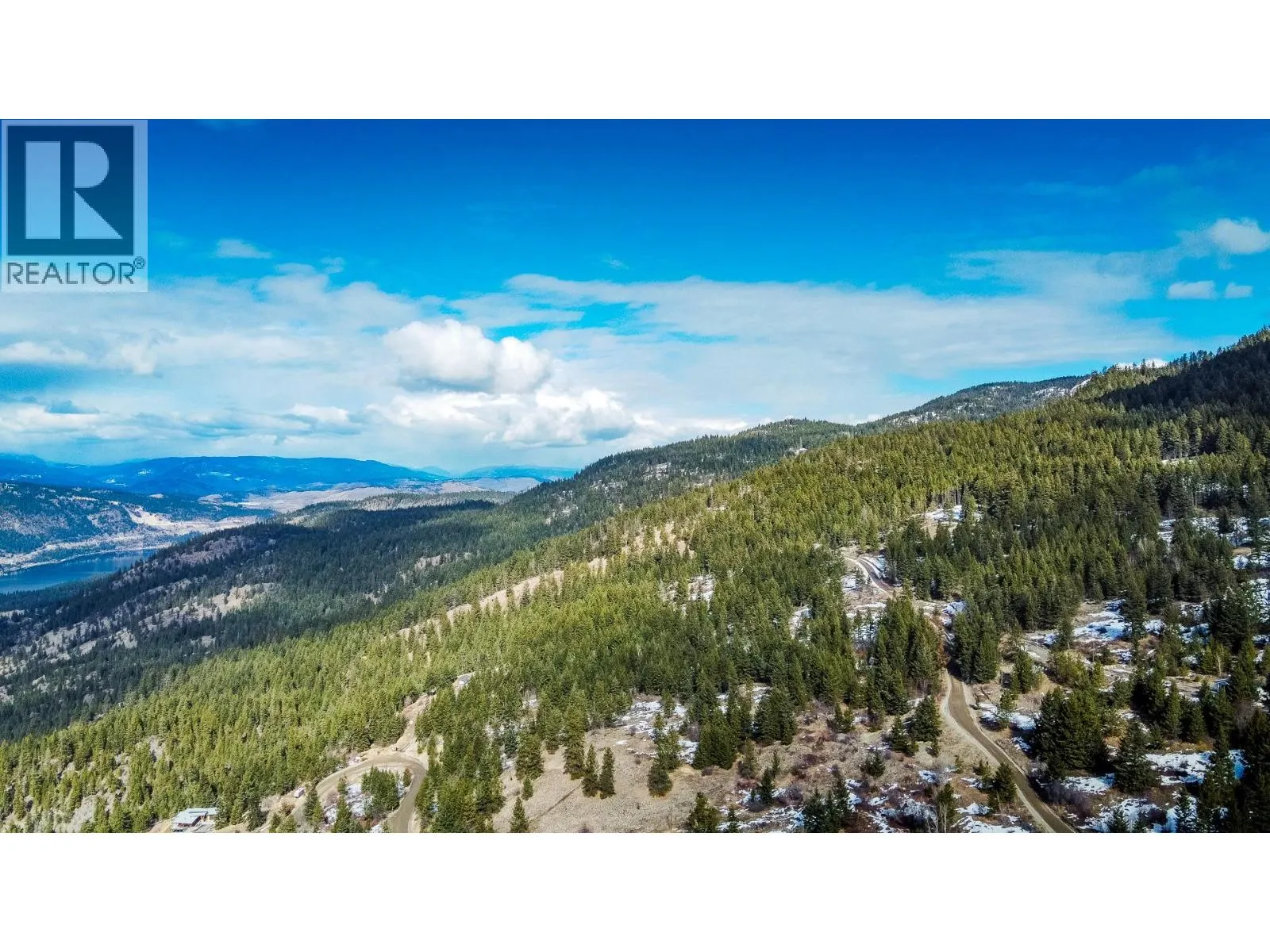 6055 Oyama Lake Road