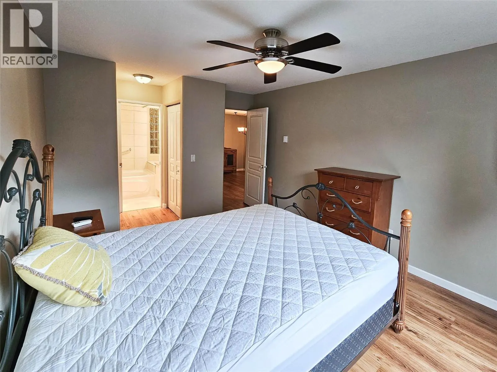 3221 Centennial Drive Unit# 204