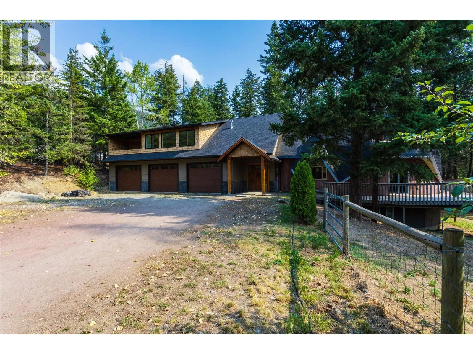 7604 FALCON RIDGE Crescent