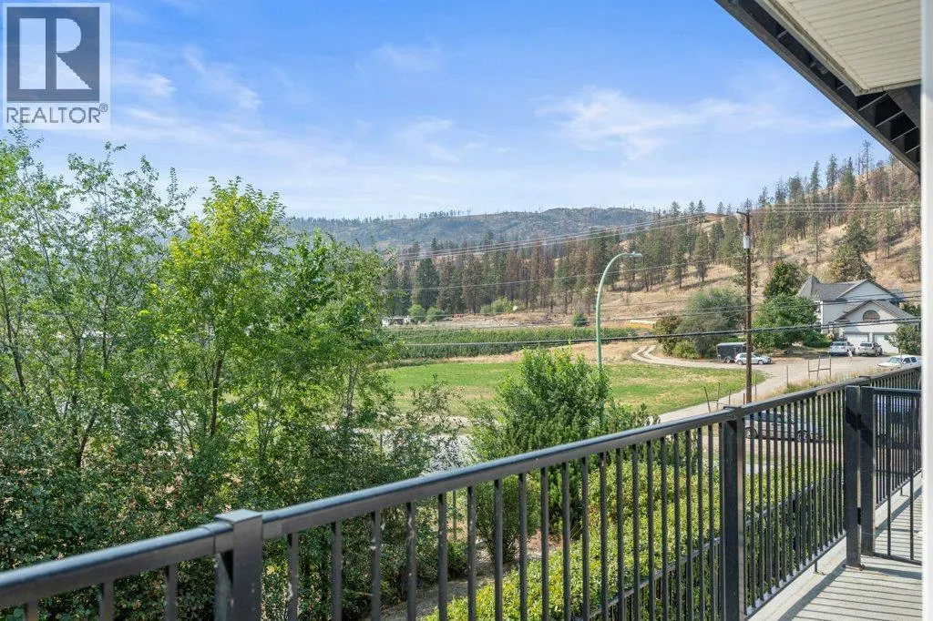 1477 Glenmore Road N Unit# 101B