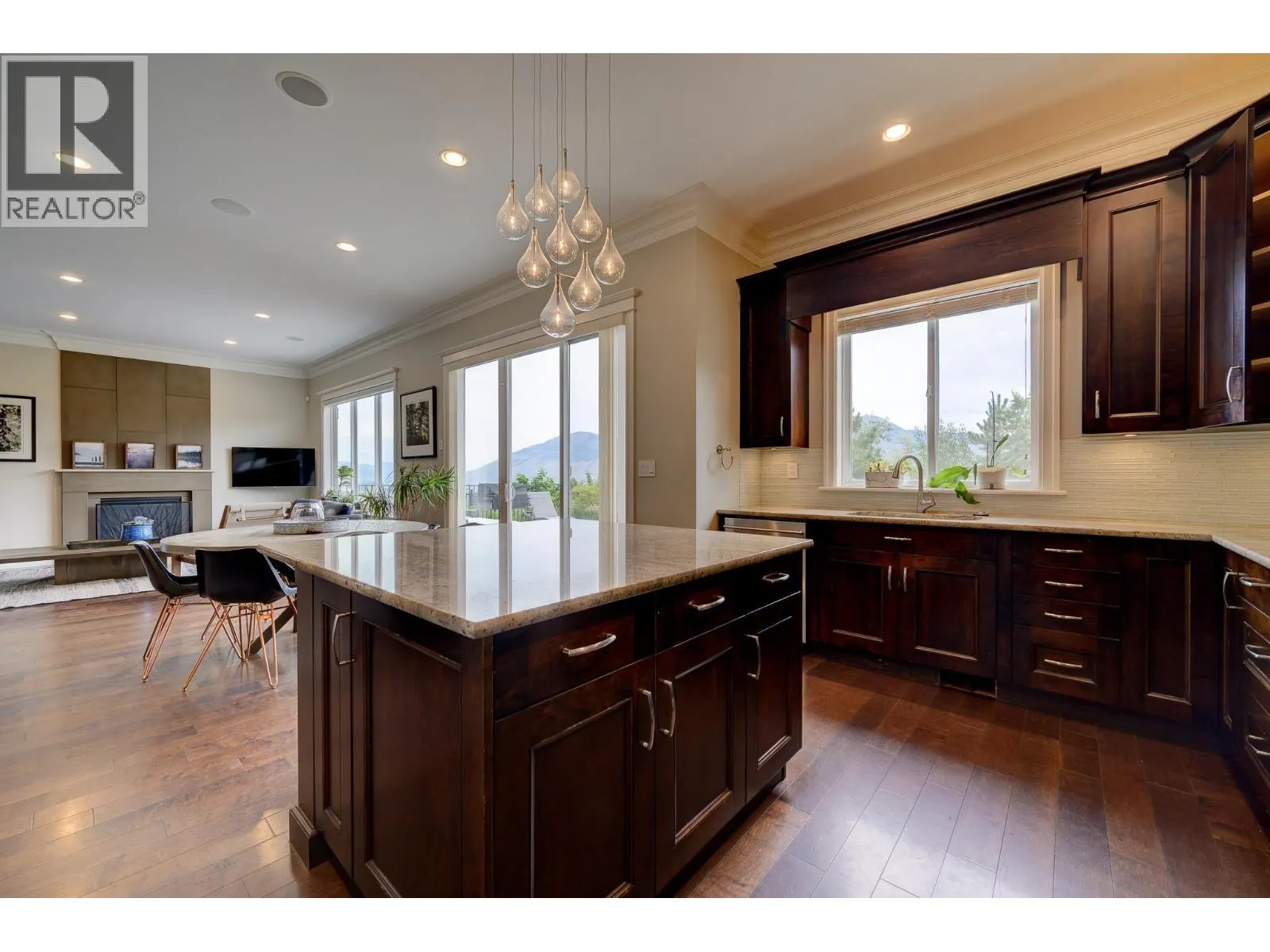 351 Fernie Place