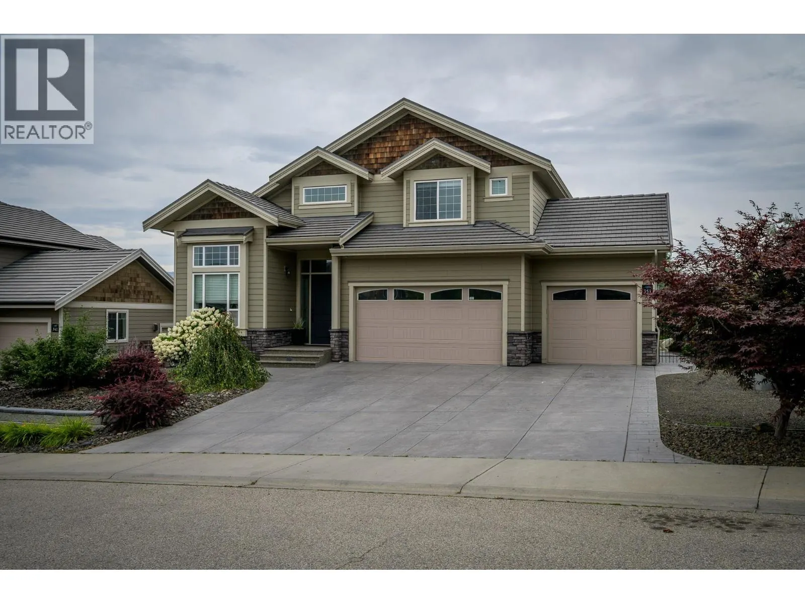 351 Fernie Place