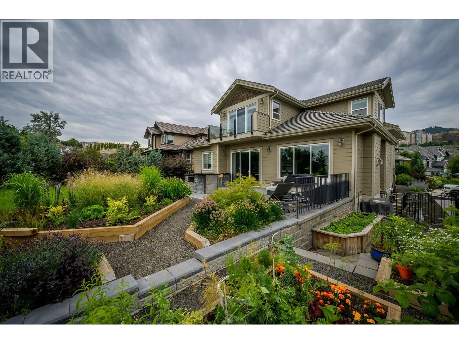 351 Fernie Place
