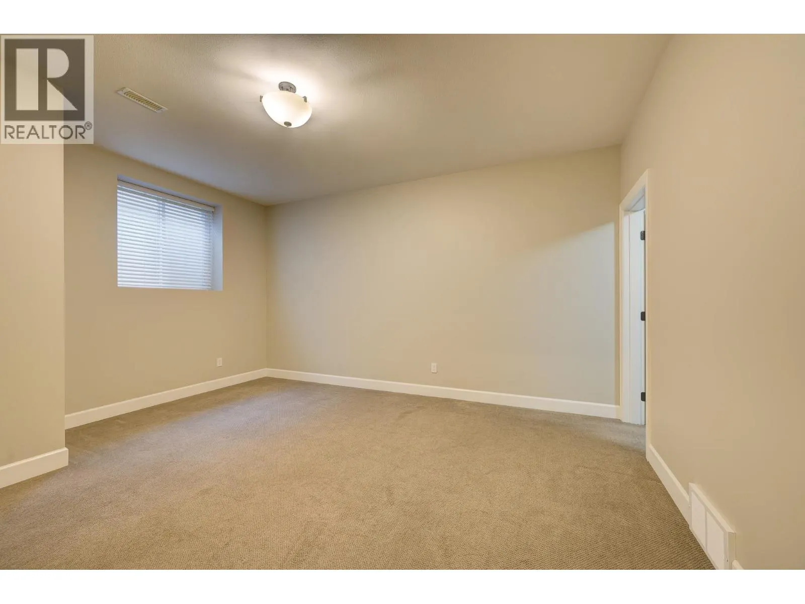 351 Fernie Place