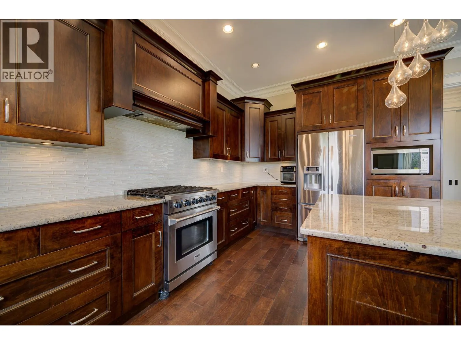 351 Fernie Place