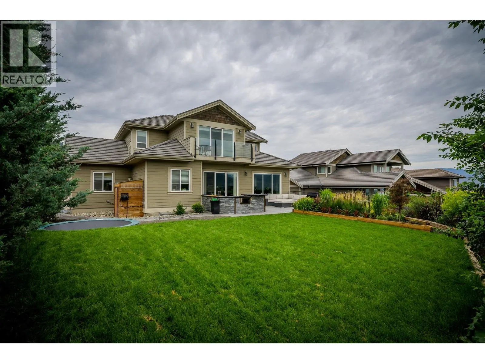 351 Fernie Place