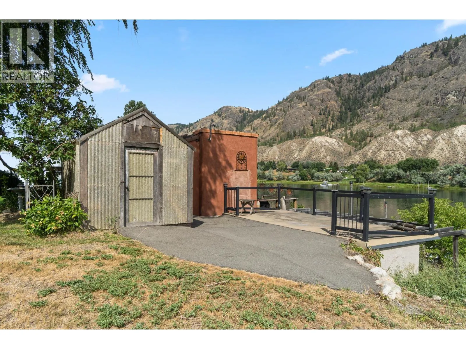 1747 OLD FERRY Road