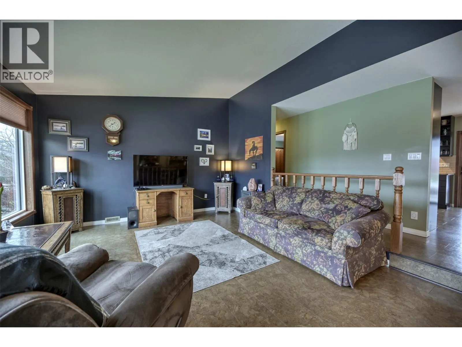 7460 VALLEY HEIGHTS Drive