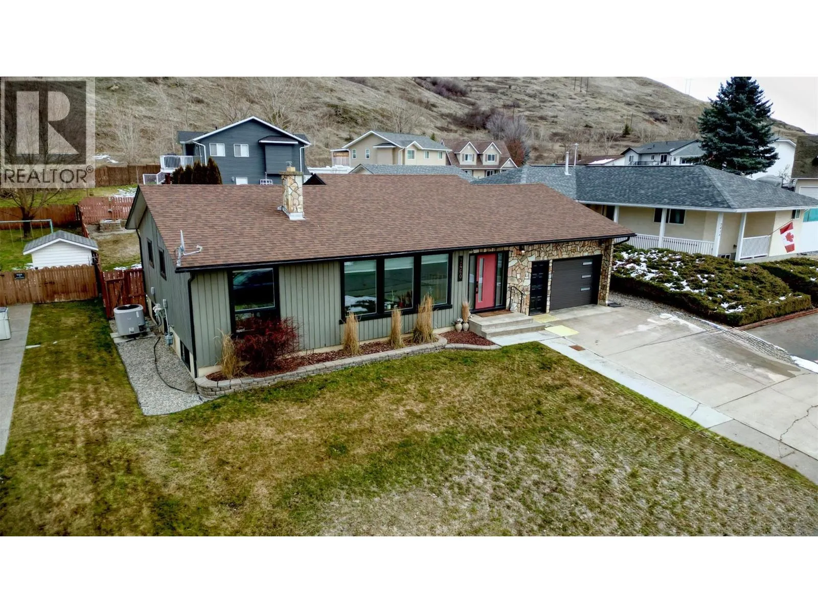 7460 VALLEY HEIGHTS Drive