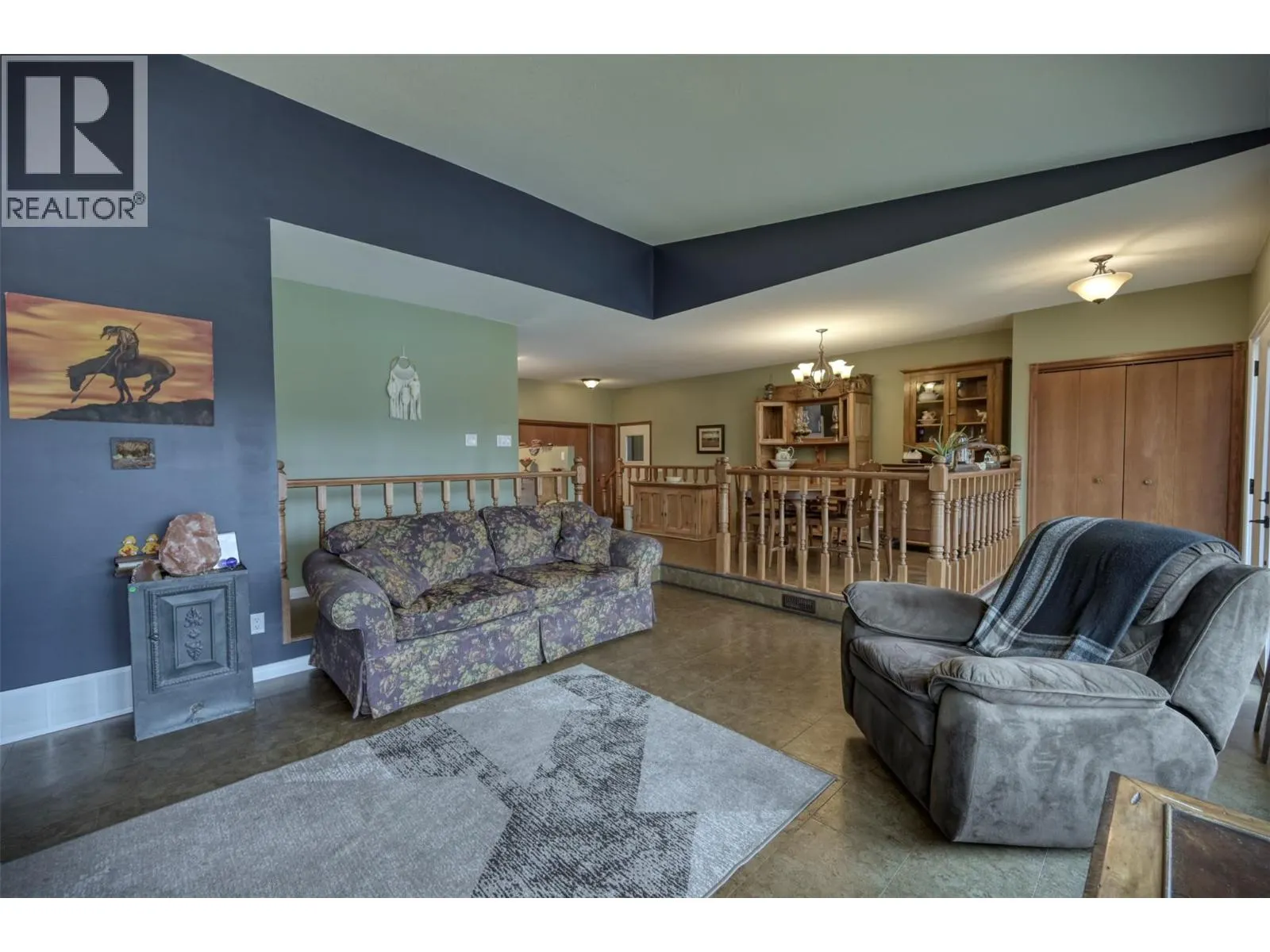 7460 VALLEY HEIGHTS Drive