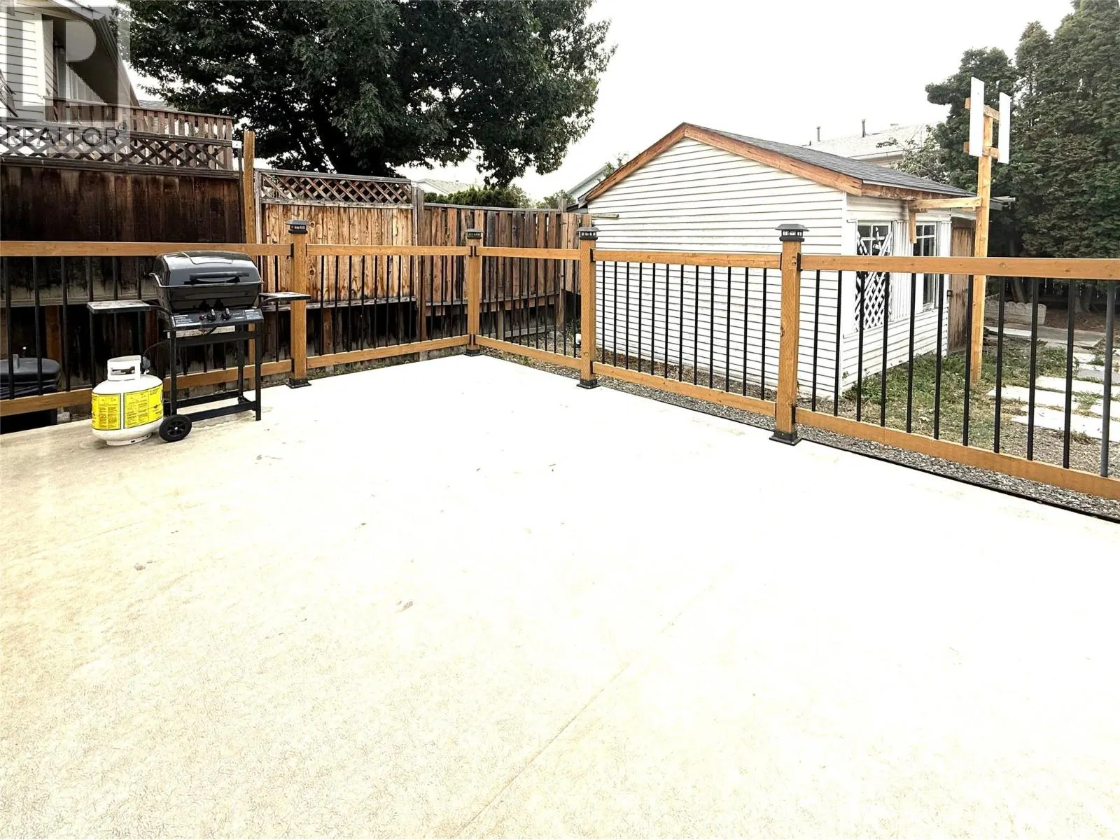 260 TAMARACK Avenue