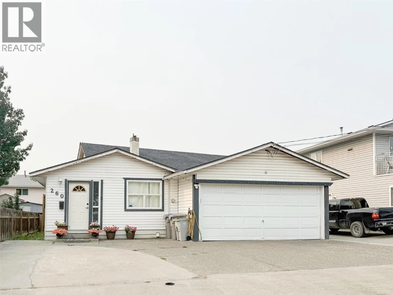 260 TAMARACK Avenue