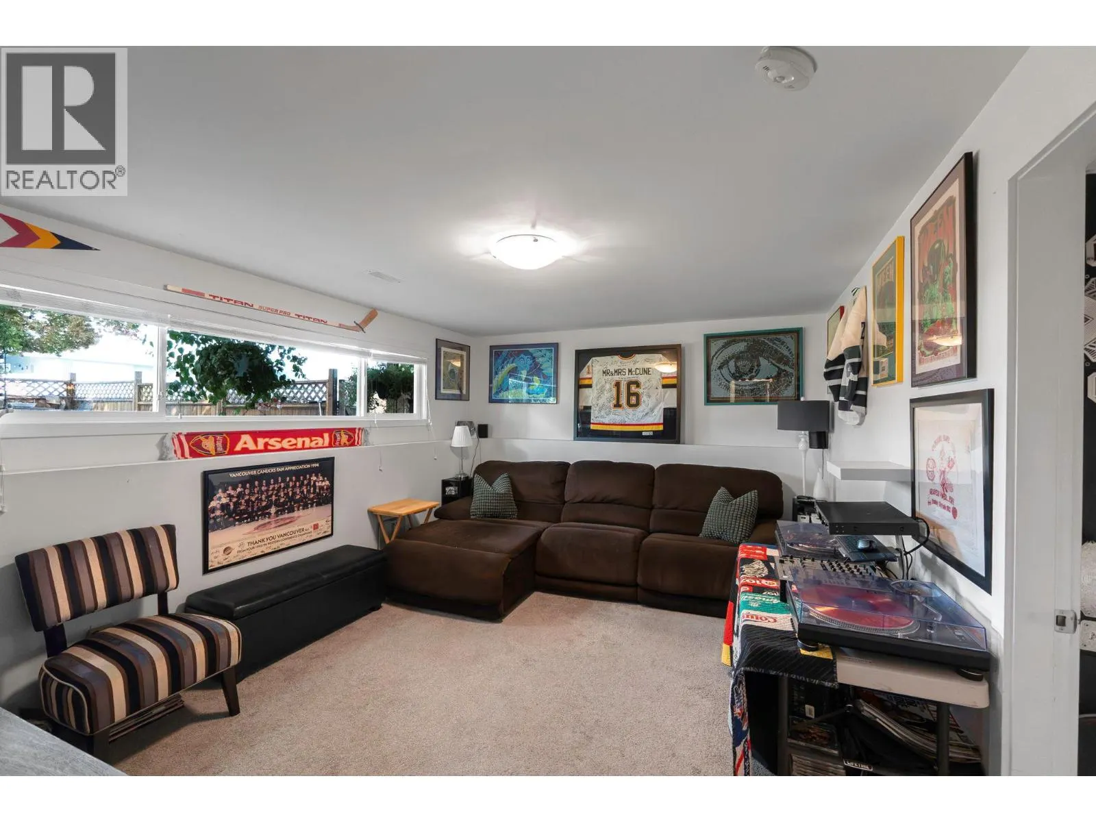 605 Stirling Road