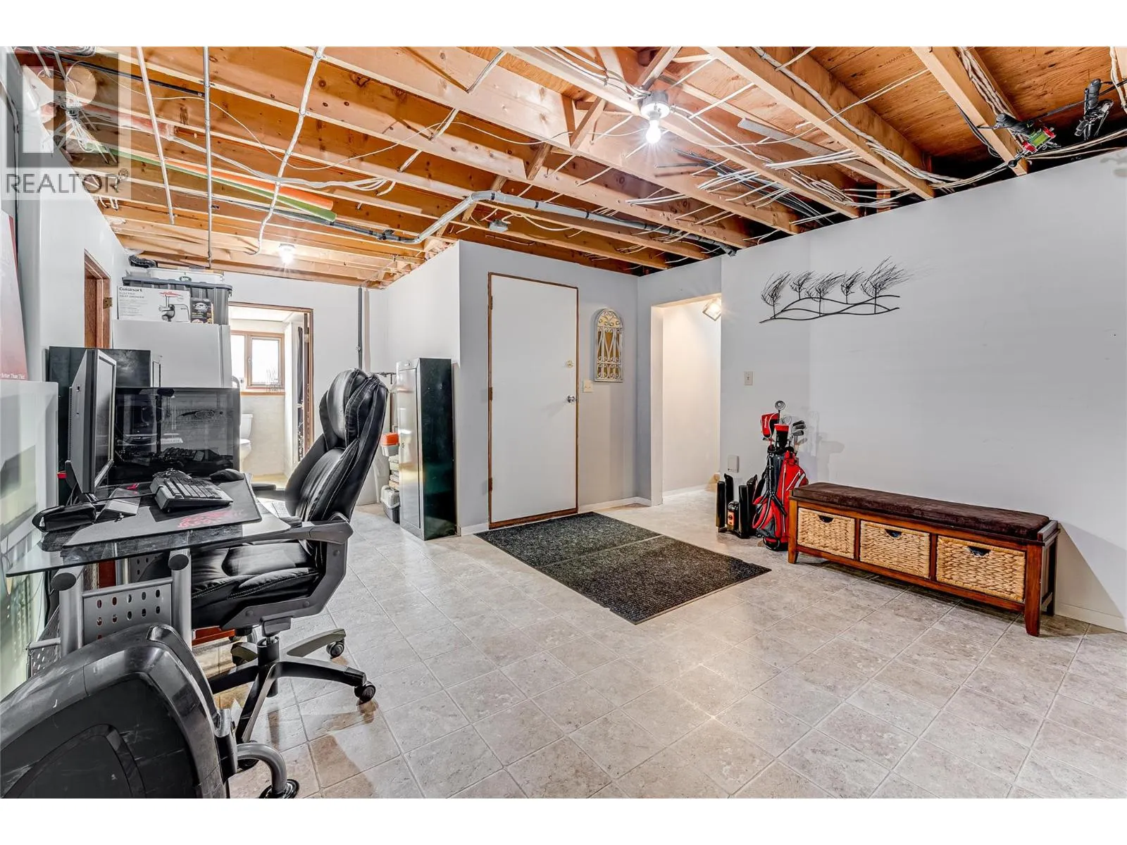 101 Crescent Drive