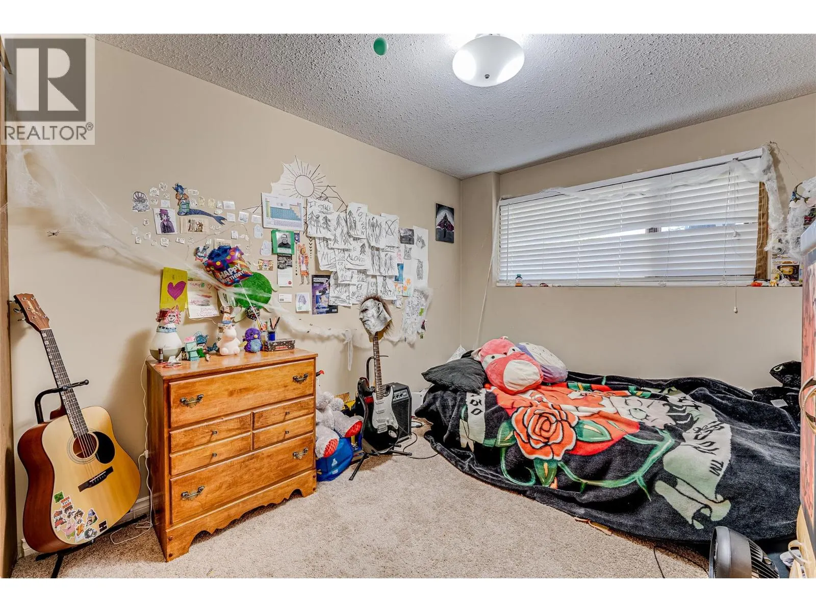 101 Crescent Drive