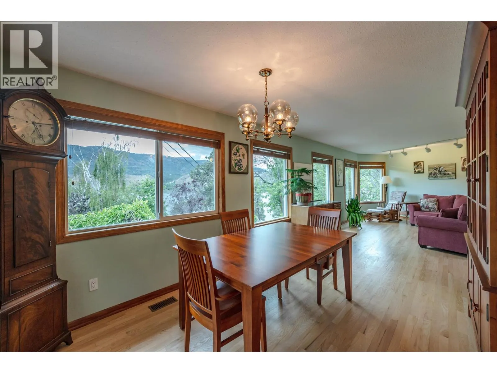331 EASTSIDE Road