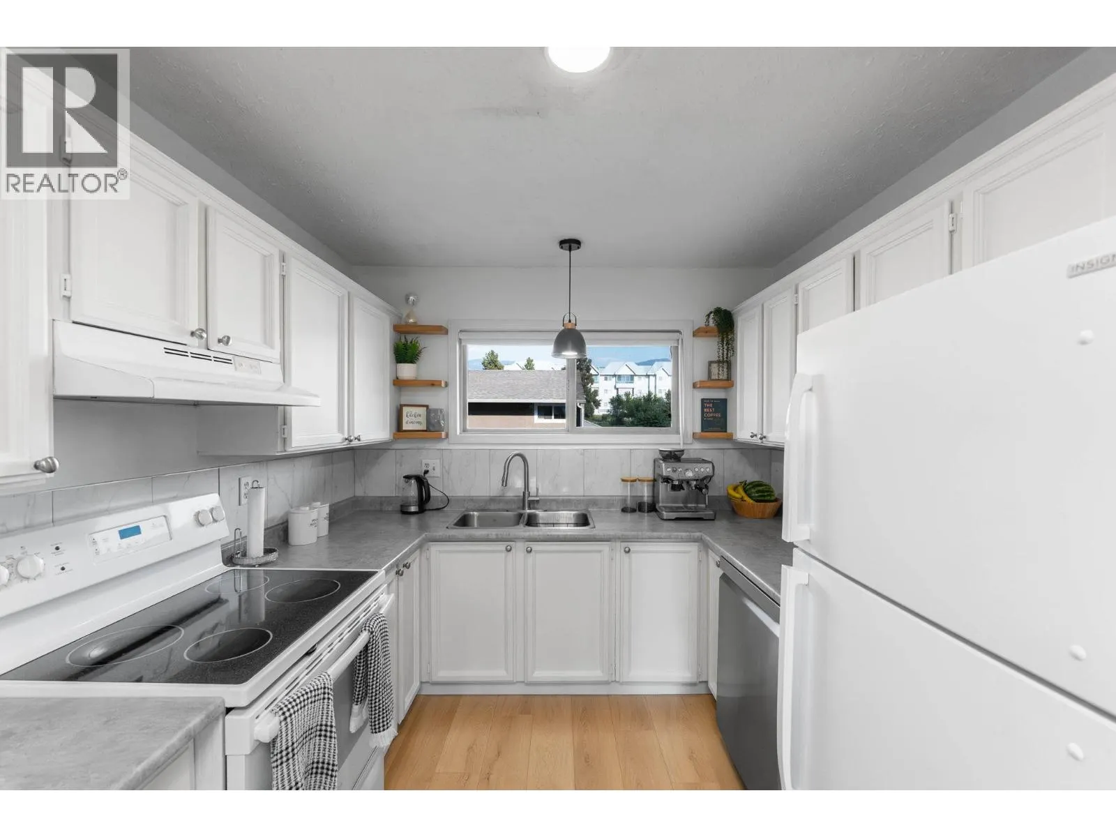 217 Franklyn Road Unit# 8