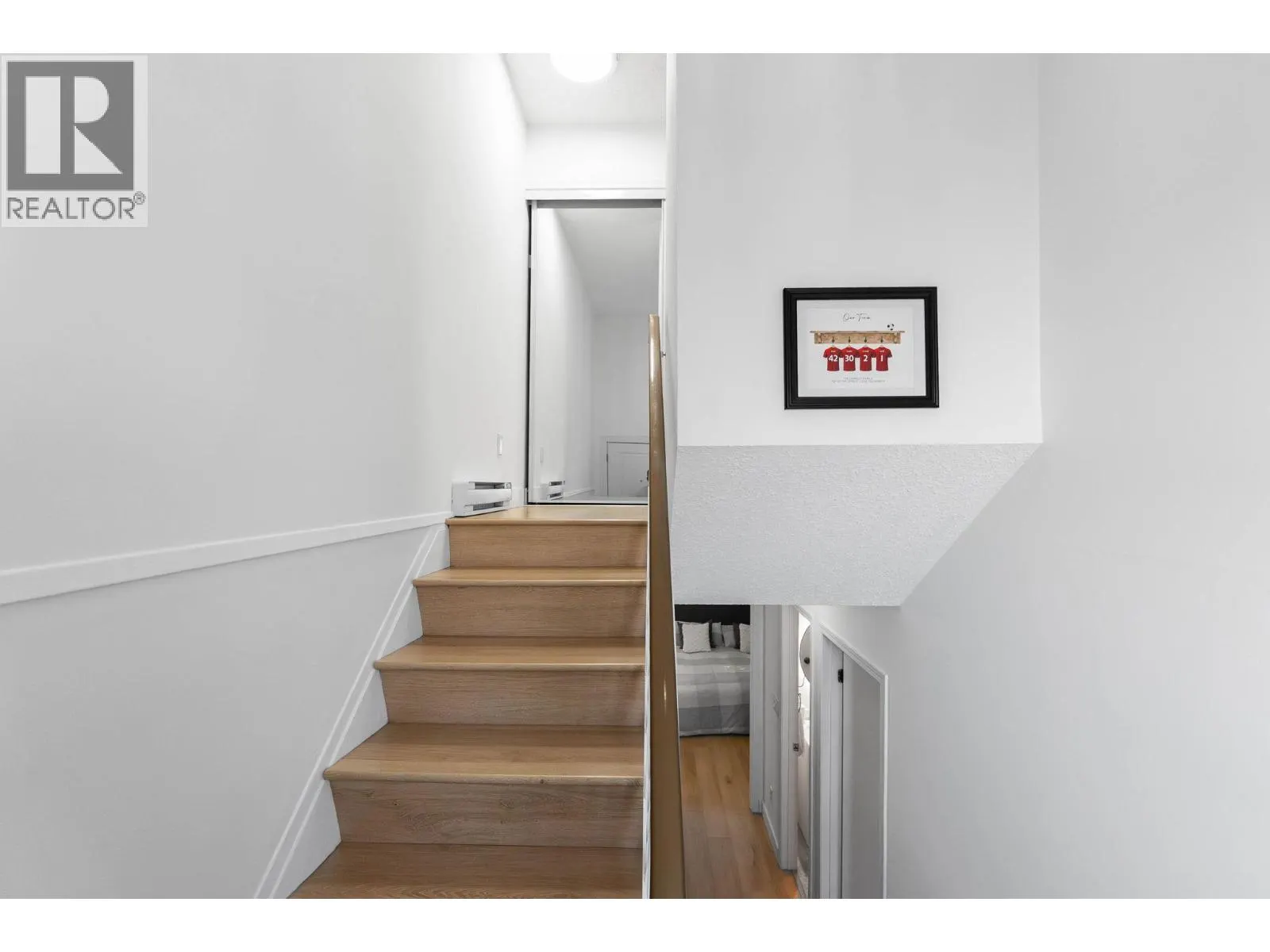 217 Franklyn Road Unit# 8