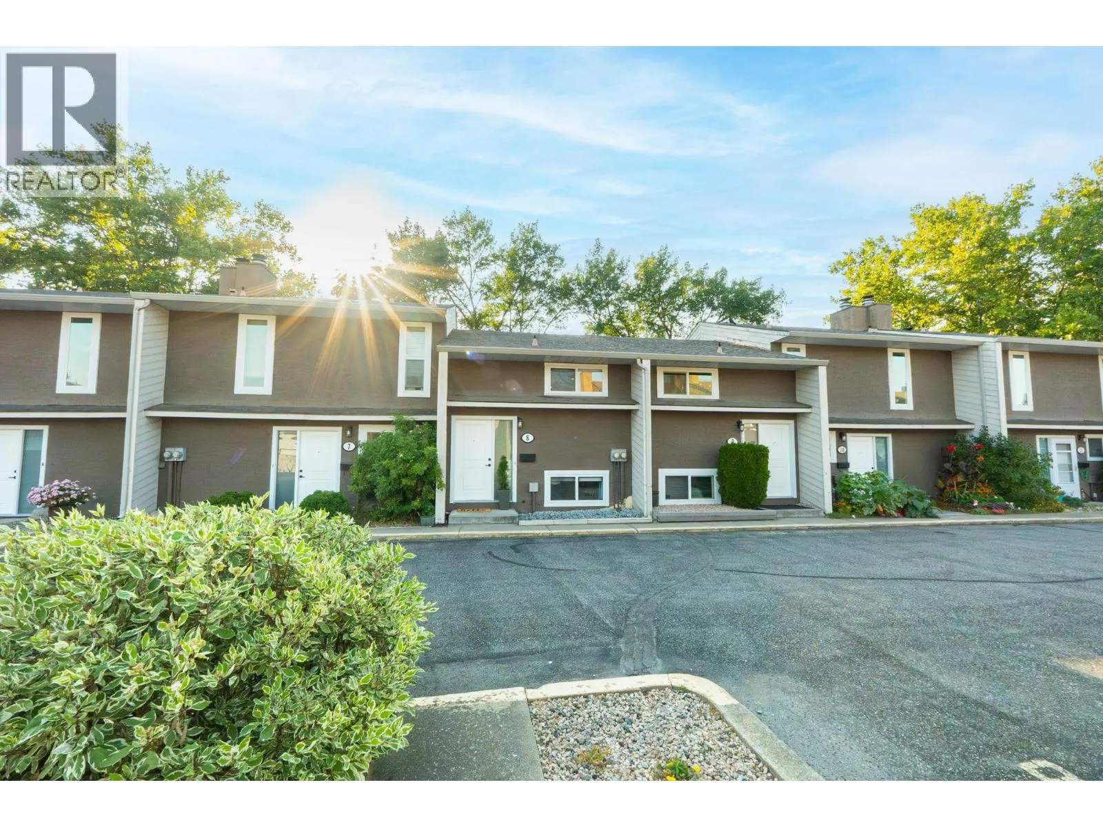 217 Franklyn Road Unit# 8