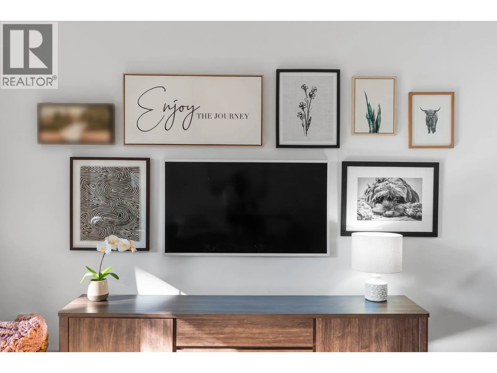 217 Franklyn Road Unit# 8