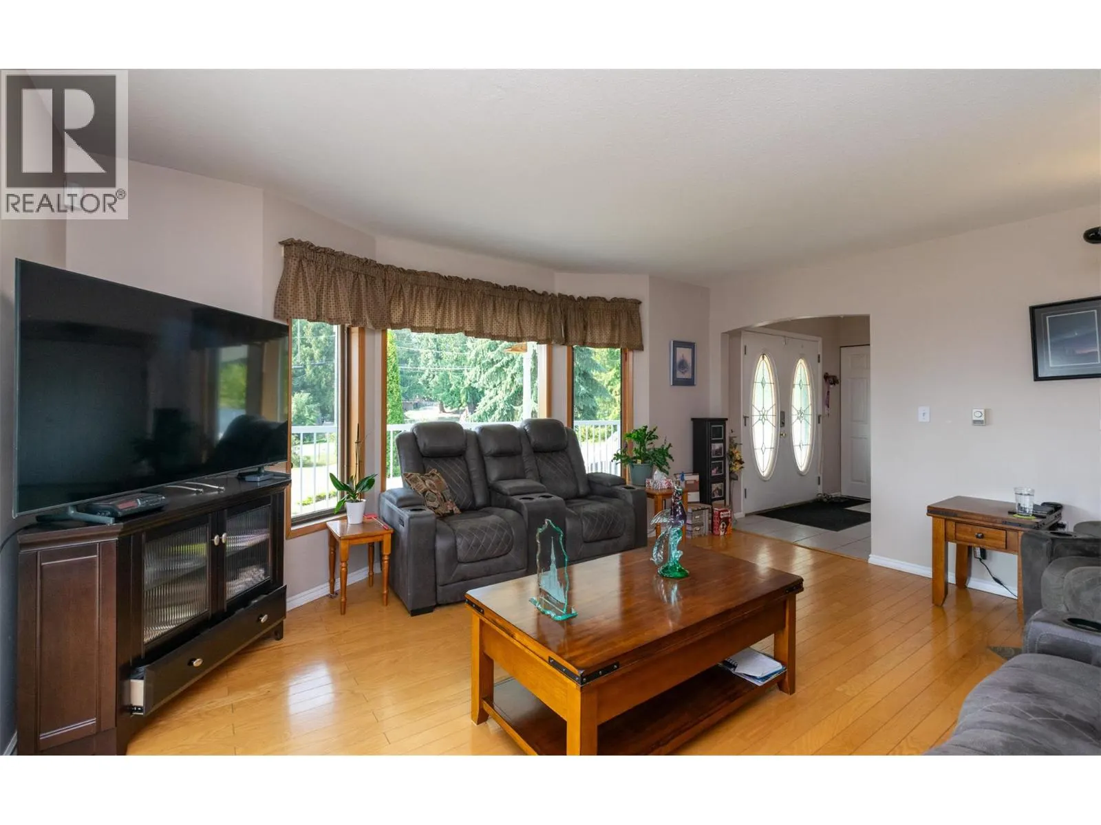 102 Kault Hill Road
