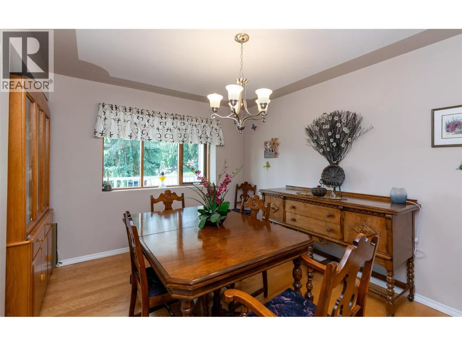 102 Kault Hill Road