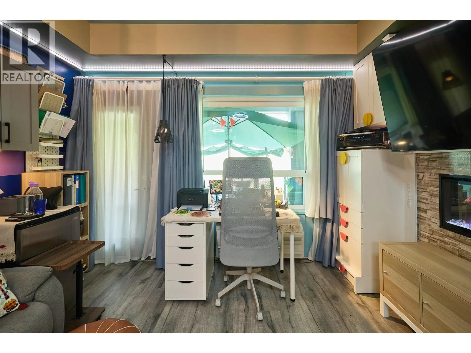 651 DUNES Drive Unit# 207