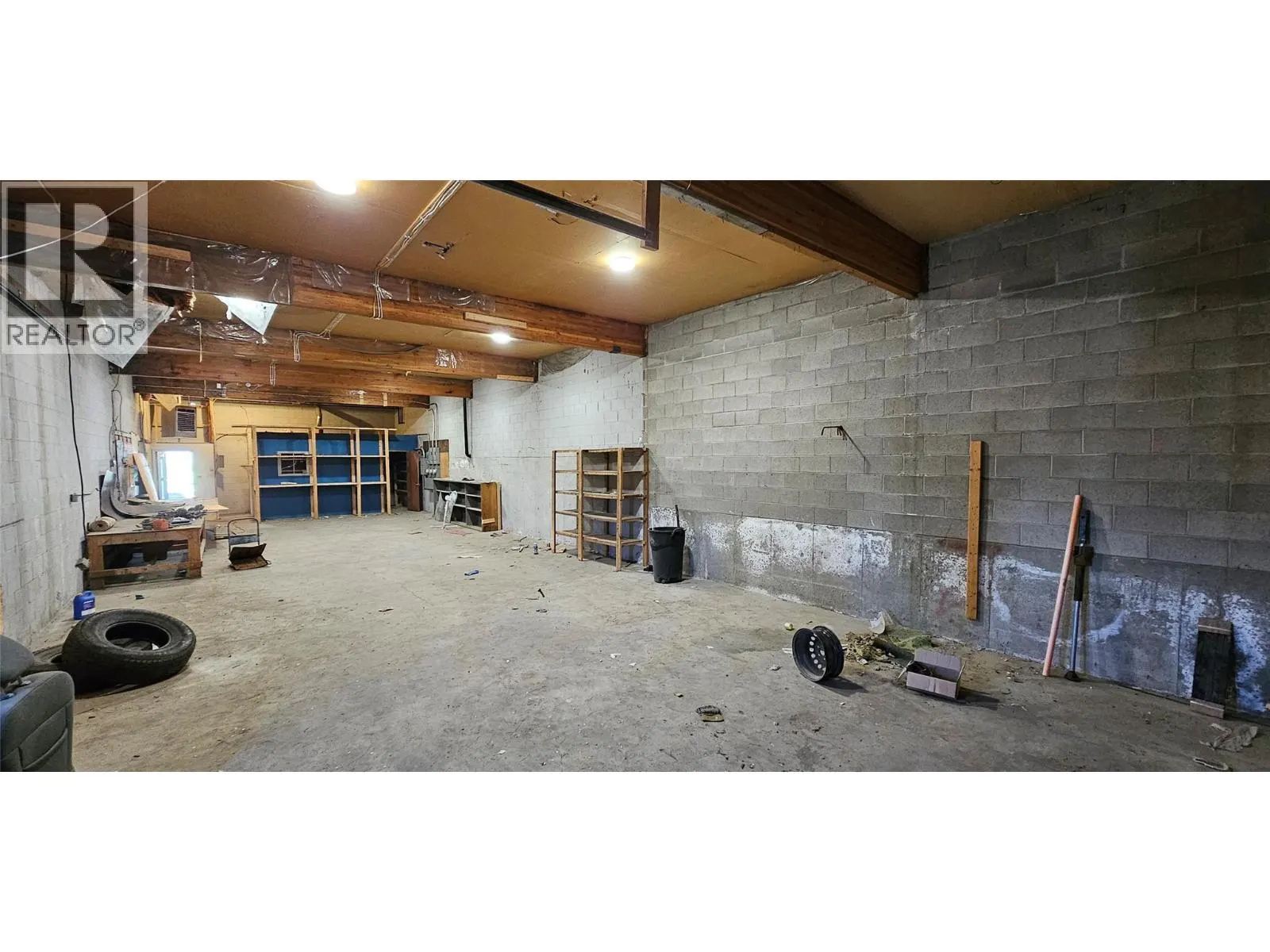 1324 CARMI Avenue Unit# 103