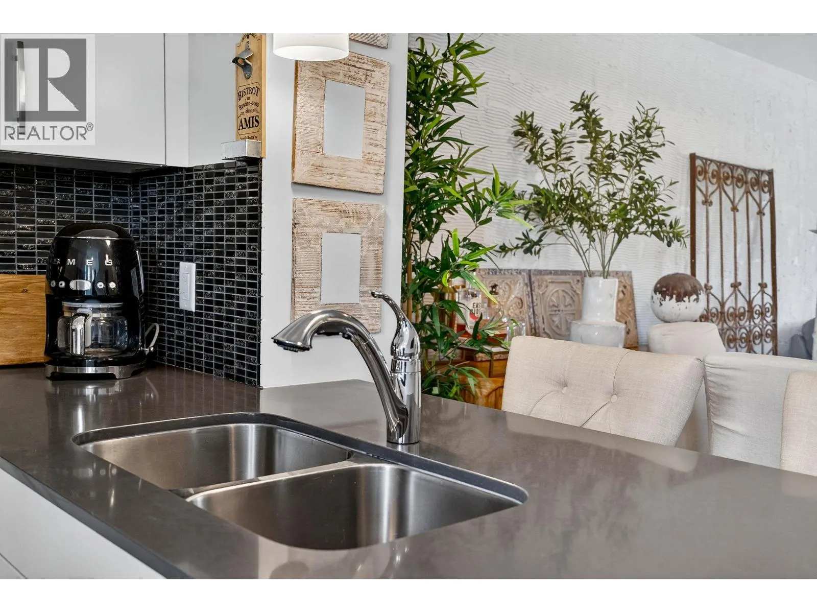 680 Old Meadows Road Unit# 30
