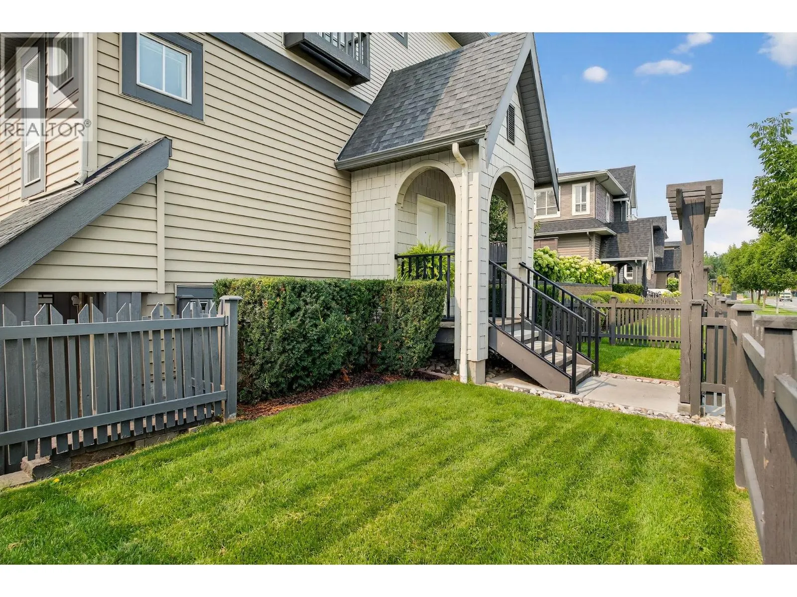 680 Old Meadows Road Unit# 30