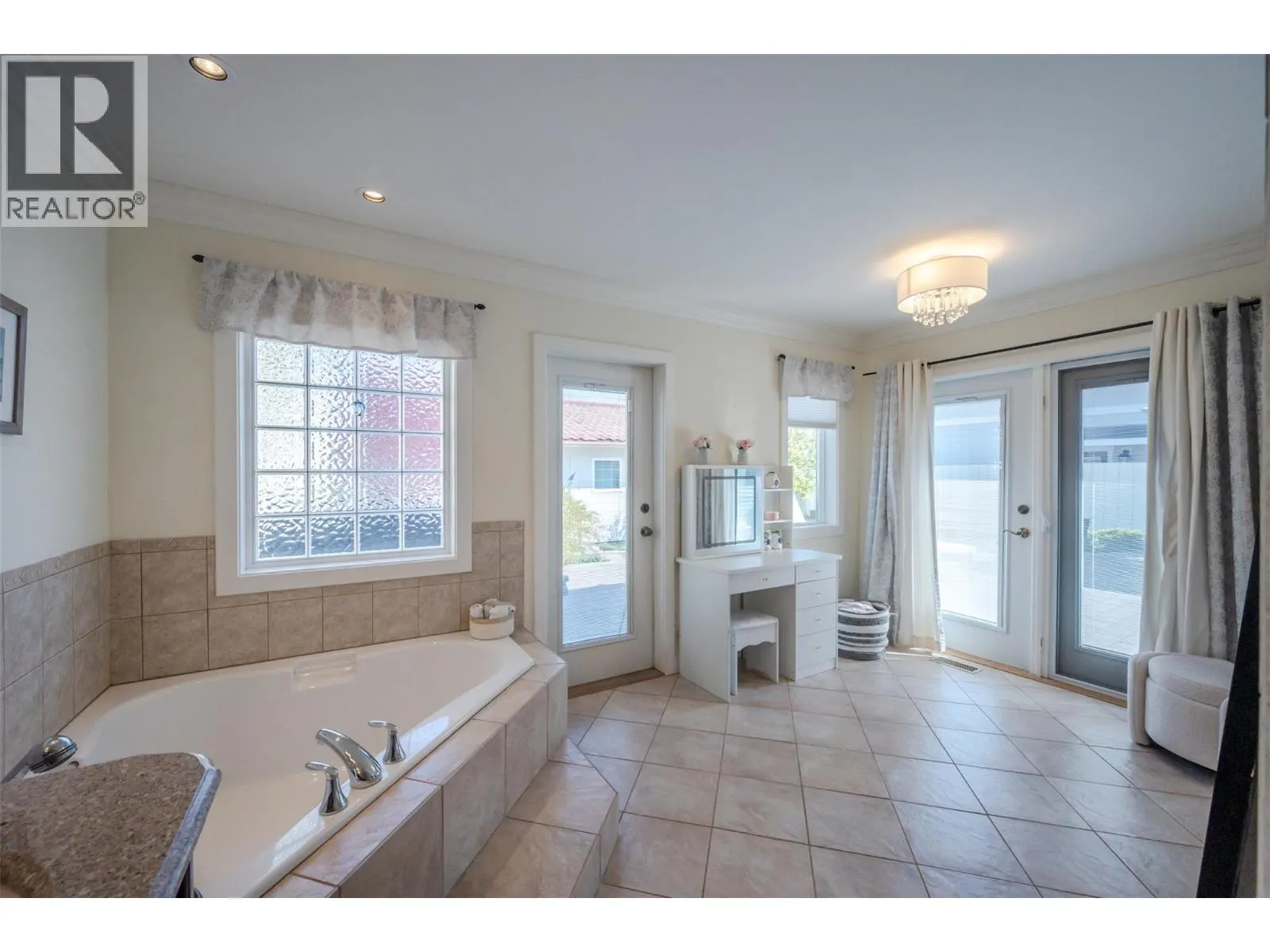 115 Elm Avenue