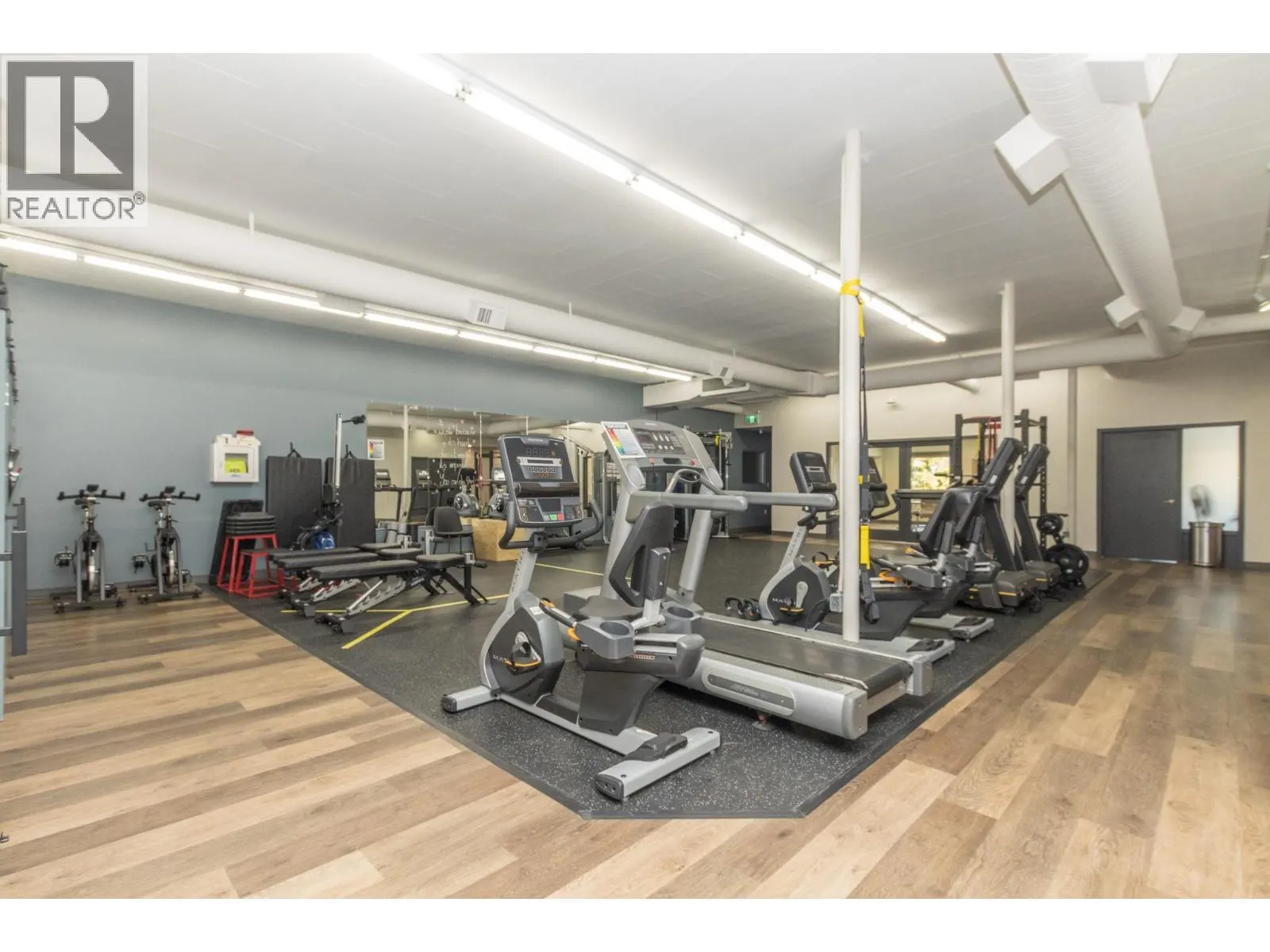 380 Alexander Street NE