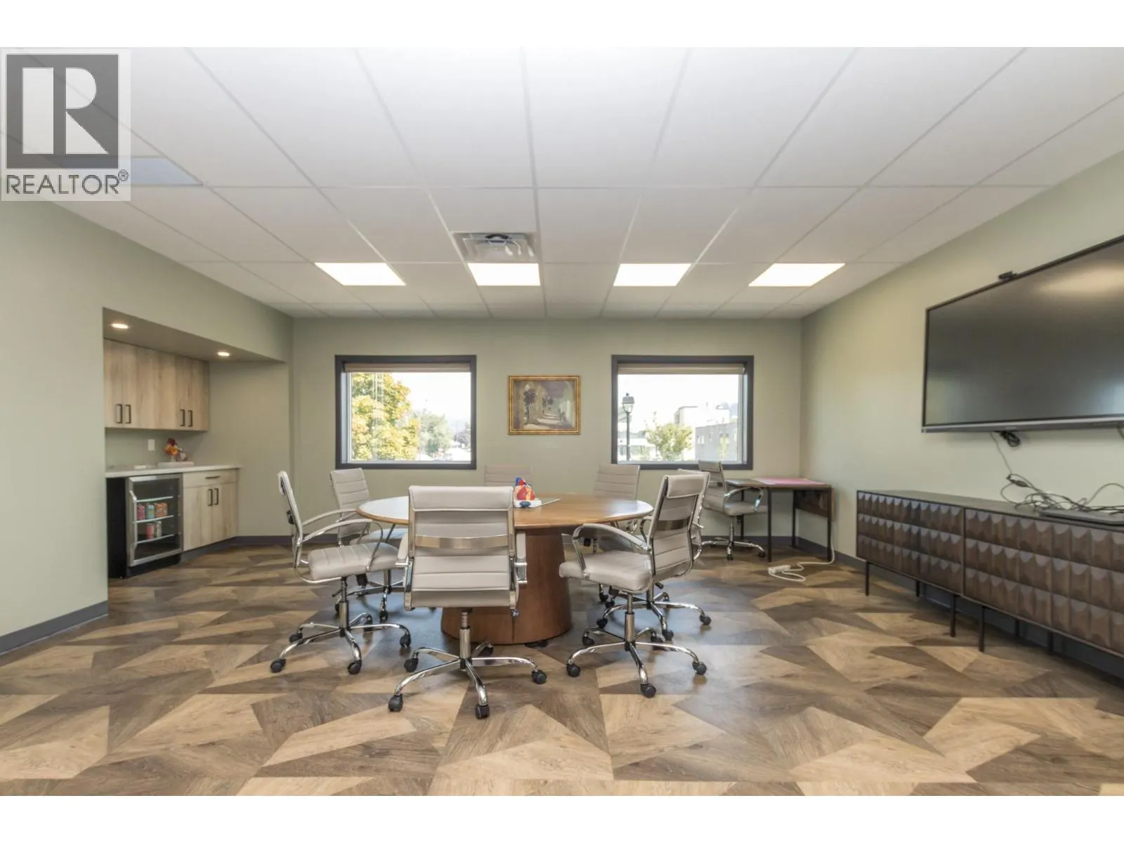 380 Alexander Street NE