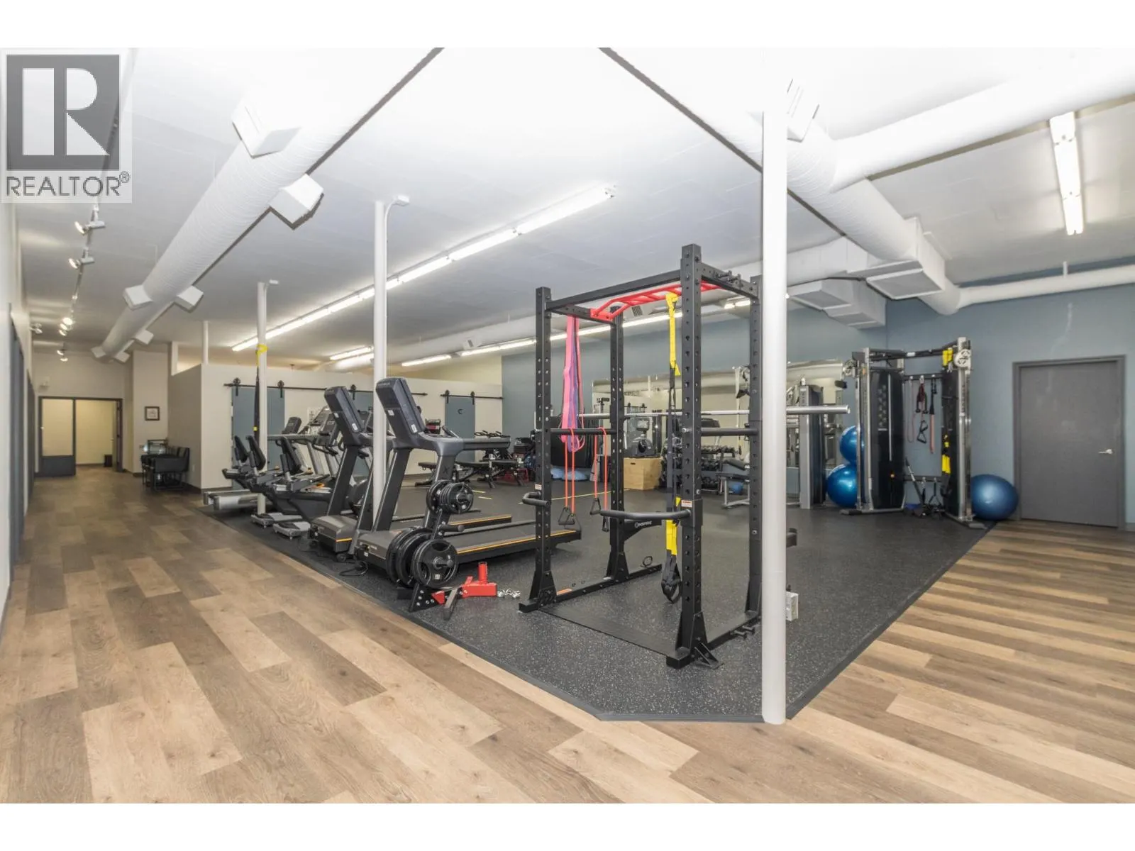 380 Alexander Street NE