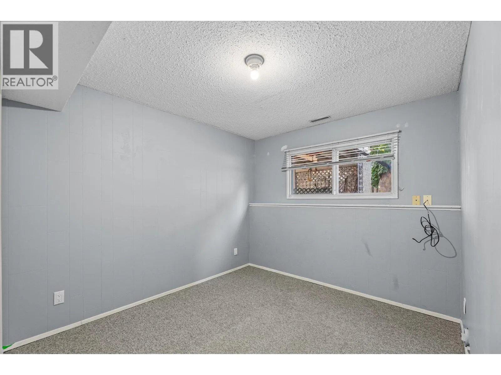 3059 Janet Road