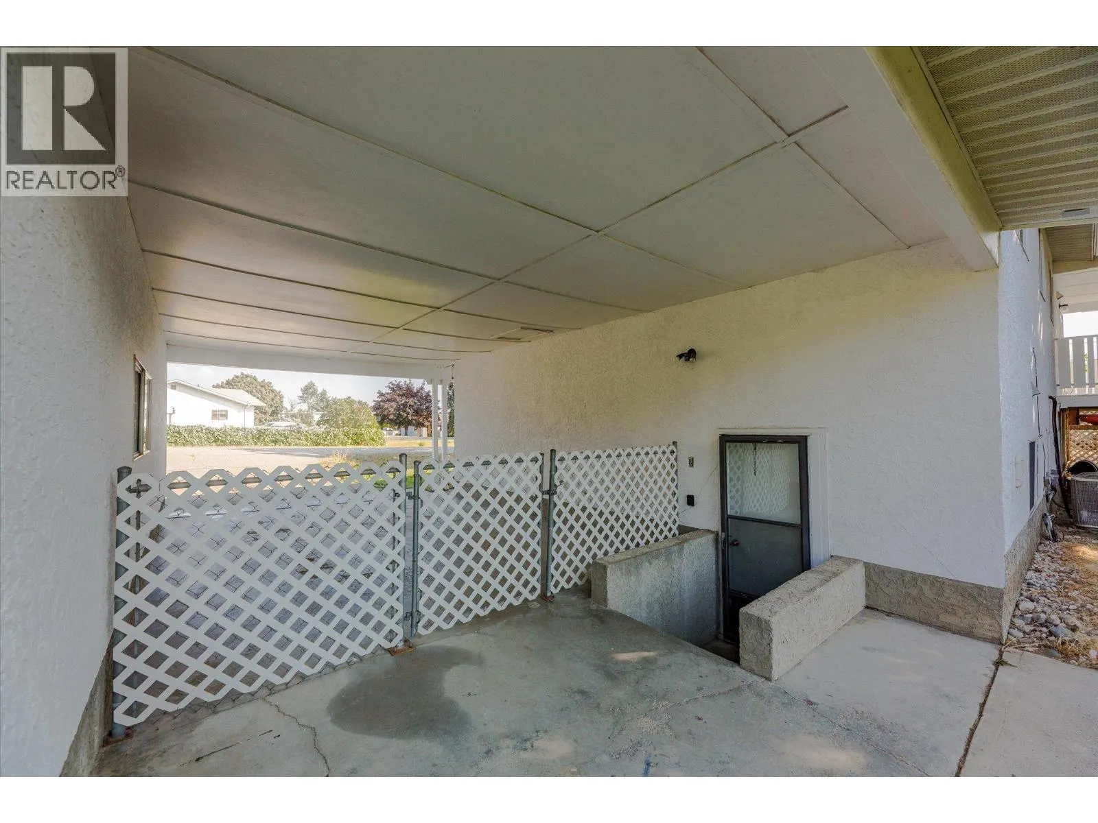 3059 Janet Road