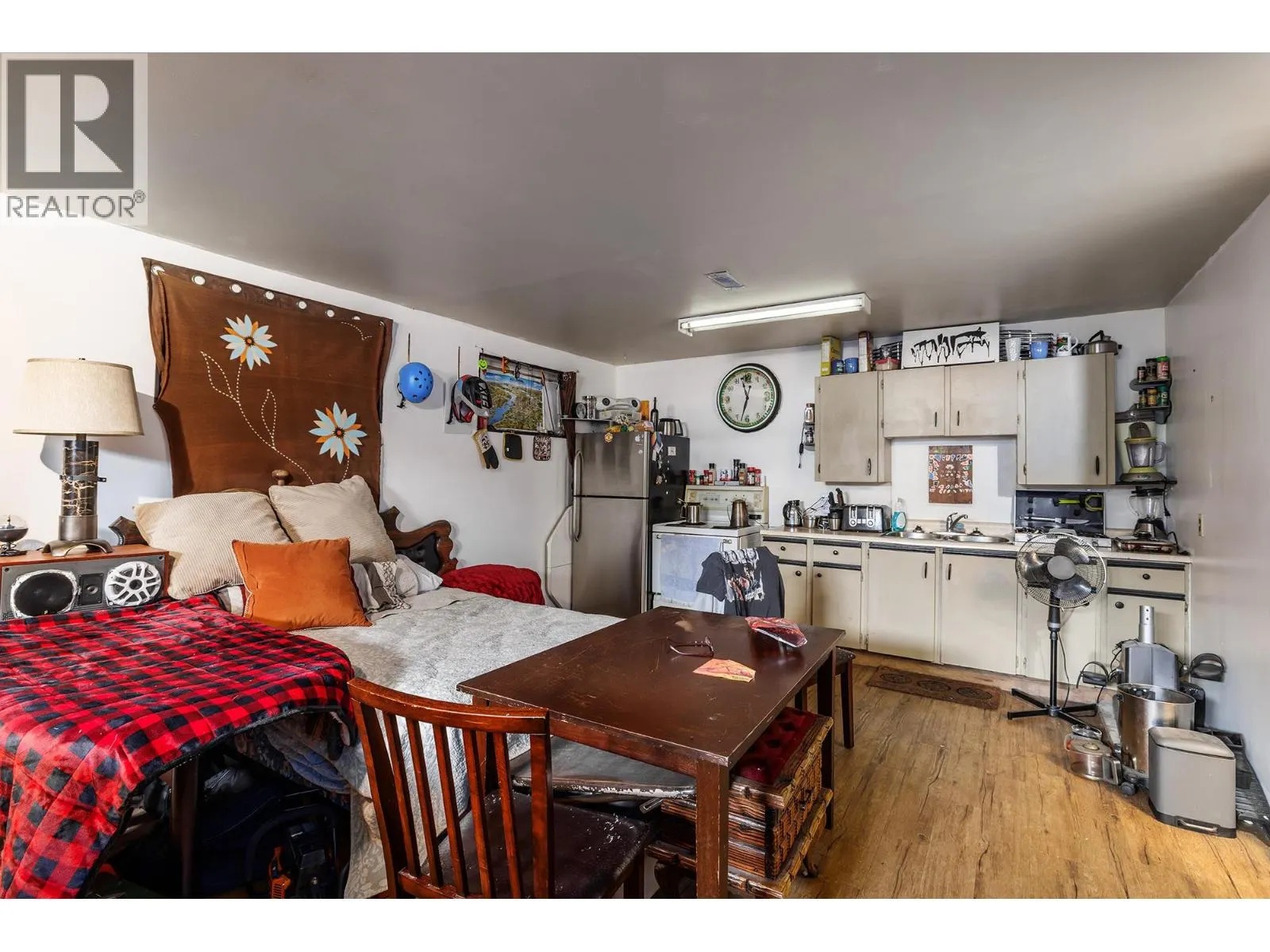1211 Centennial Crescent