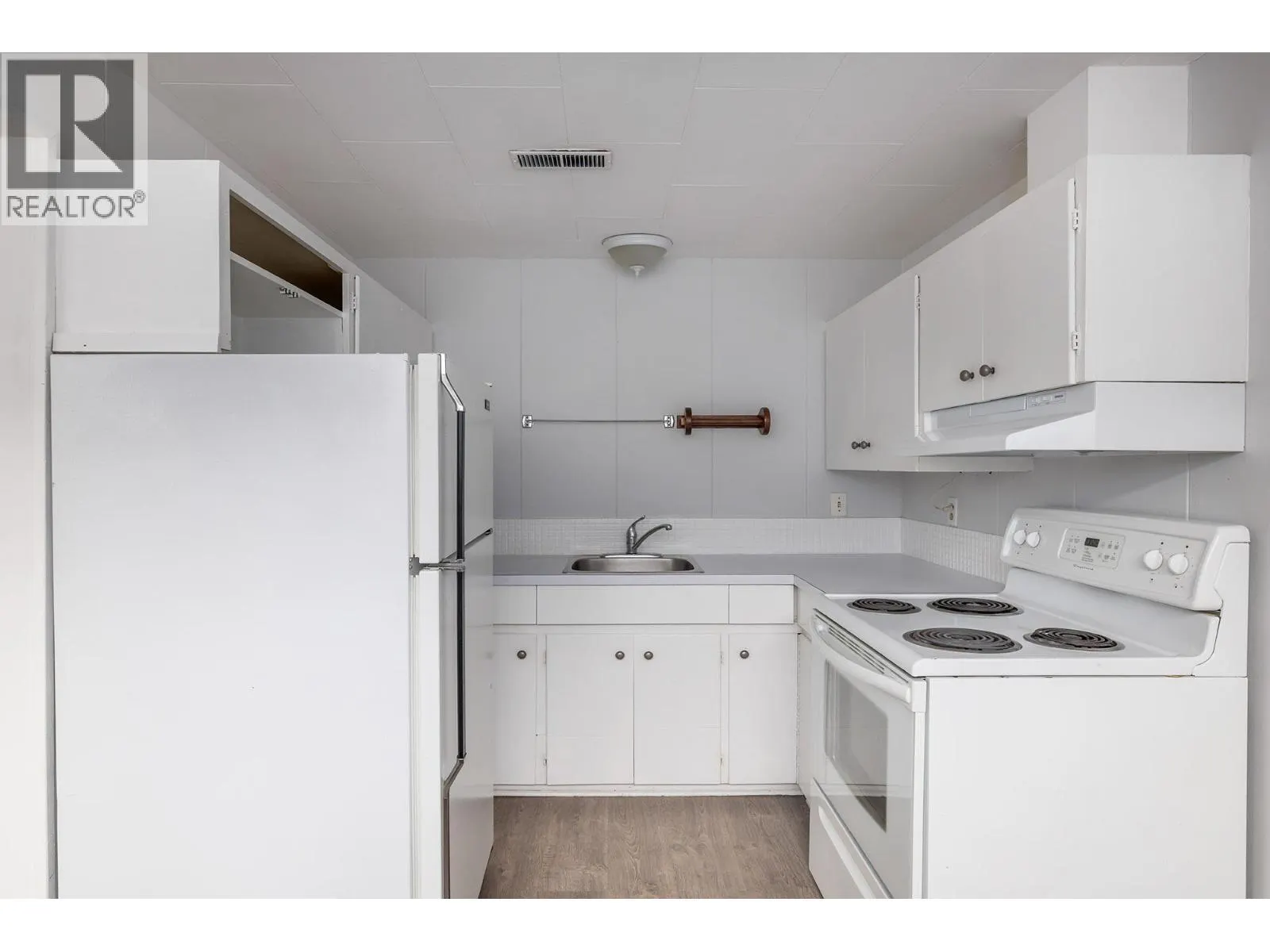 1211 Centennial Crescent