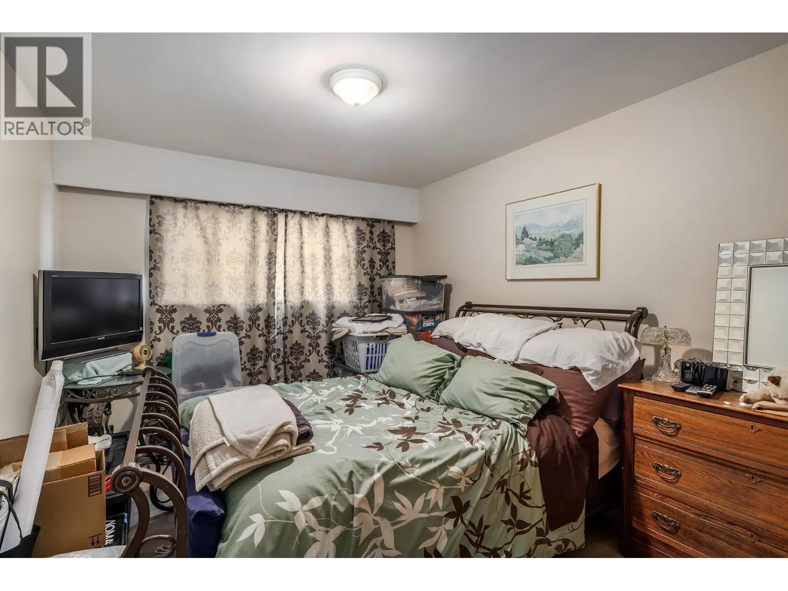 1211 Centennial Crescent