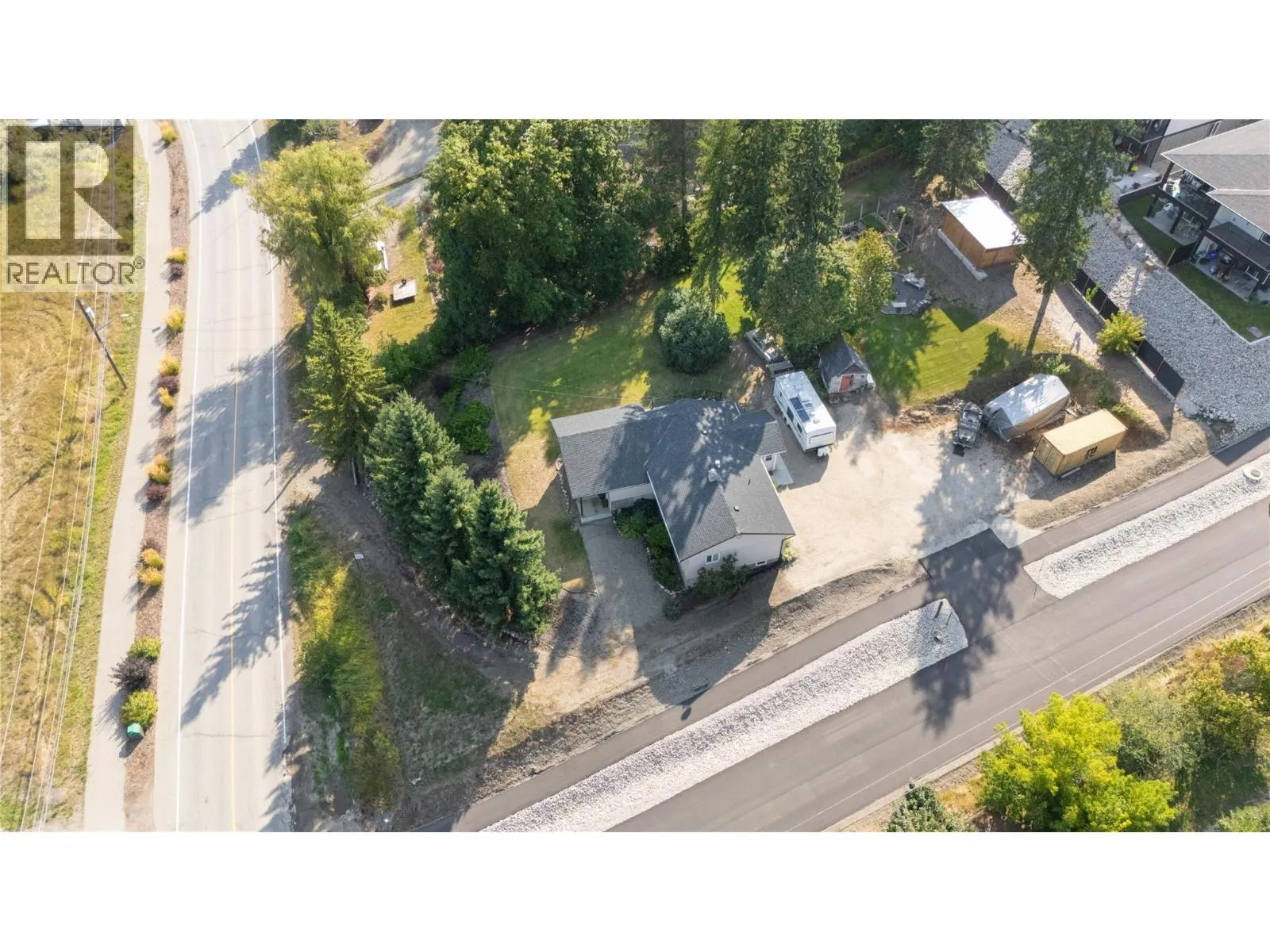 2506 Shuswap Avenue